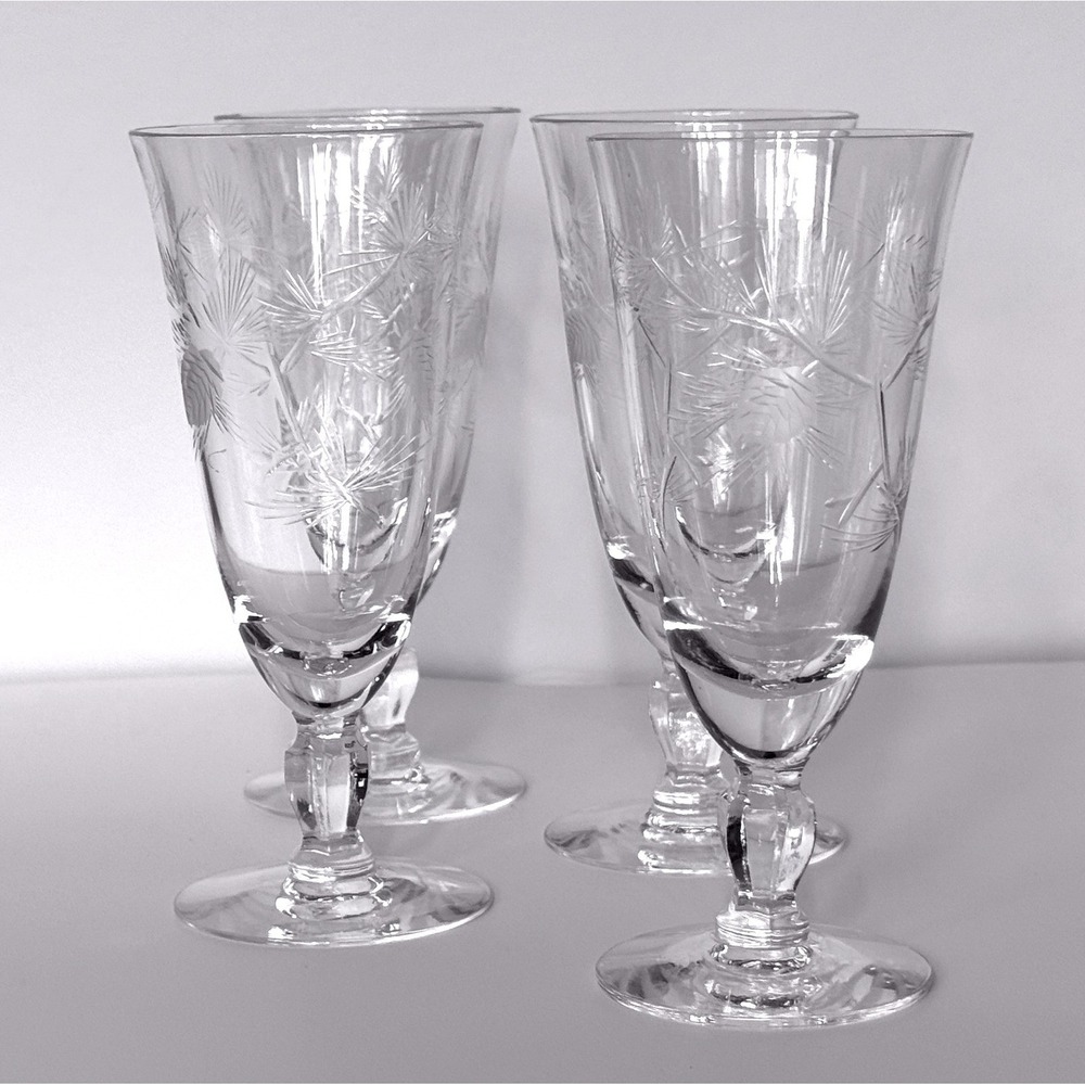 Vintage Etched‎ Pinecone Crystal Wine Glasses Set of 4 Holiday Evergreen